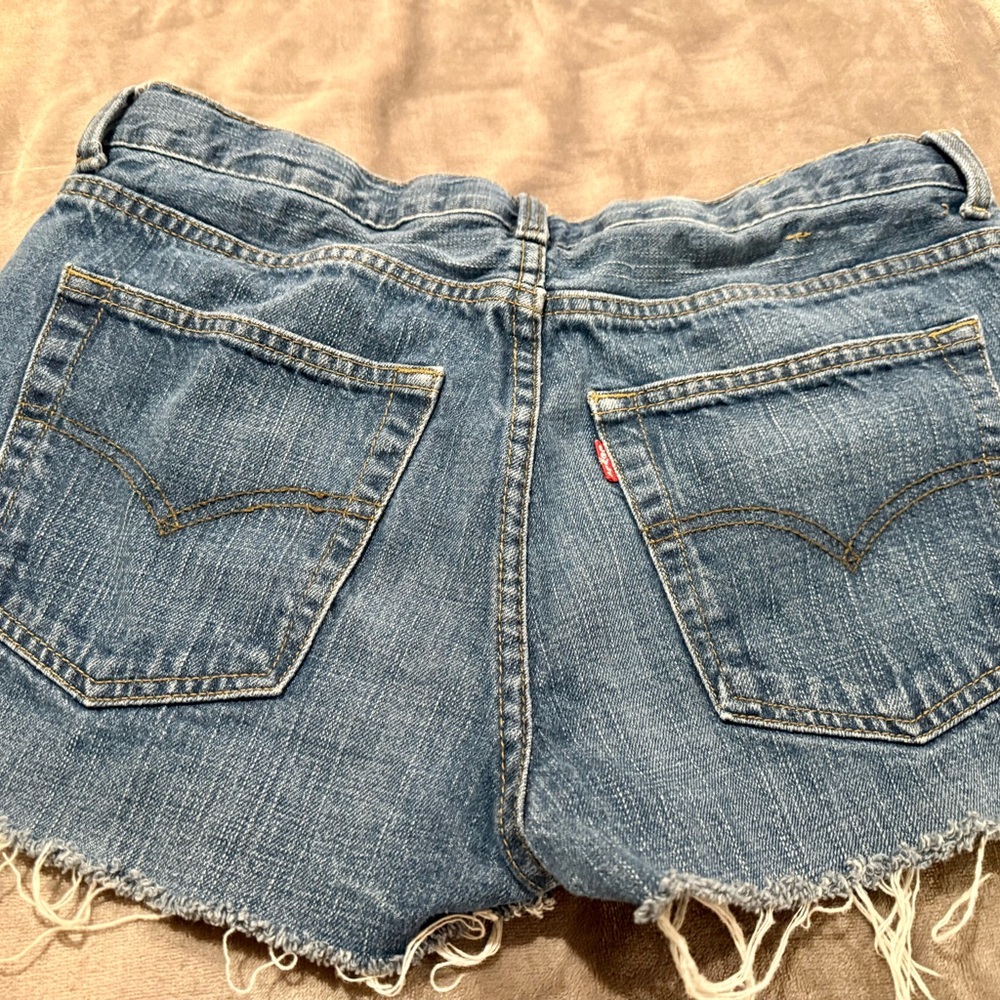 Levi's  Blue Jean Shorts - Picture 4 of 7